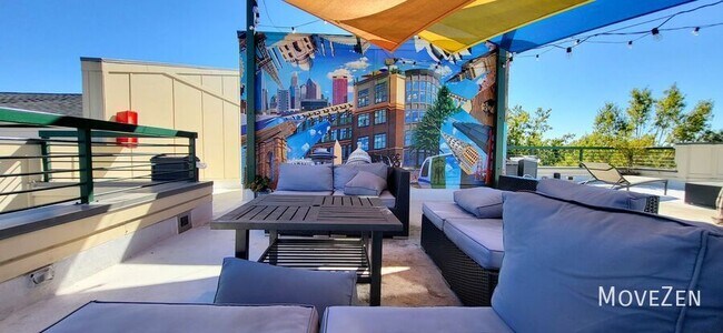 Foto del edificio - 115 E Park Ave