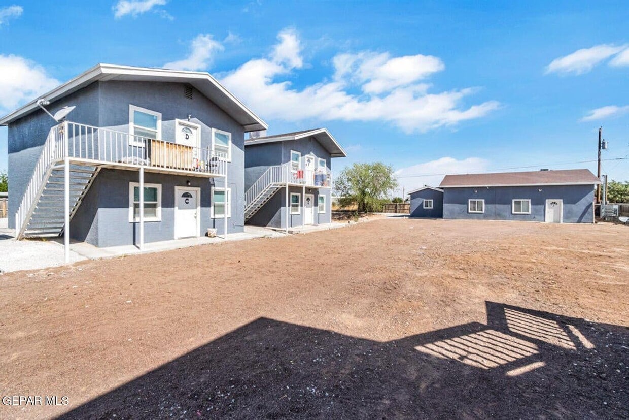 Primary Photo - 14831 Allemands Ave