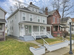 Building Photo - 741 E Mound St