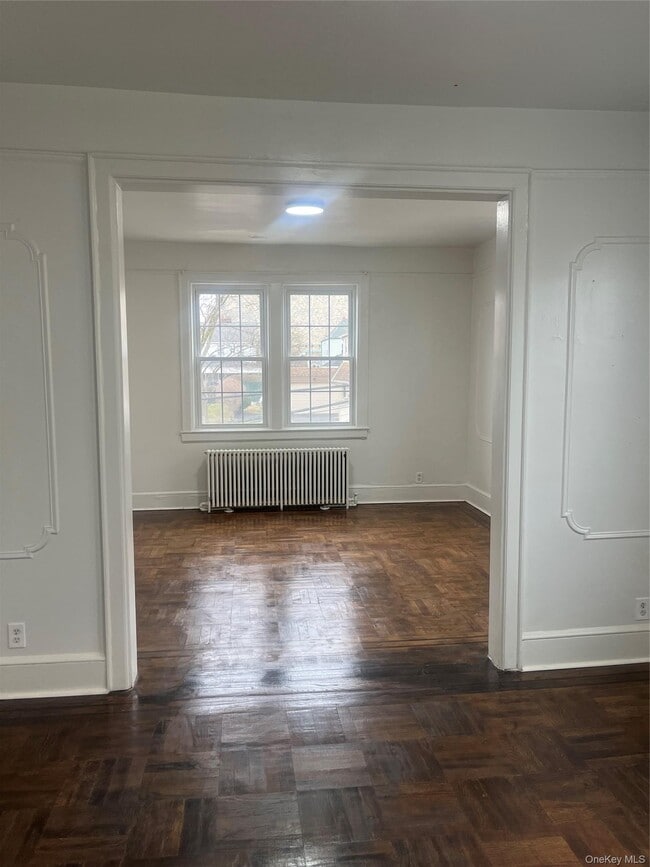 Building Photo - 23 Alida St