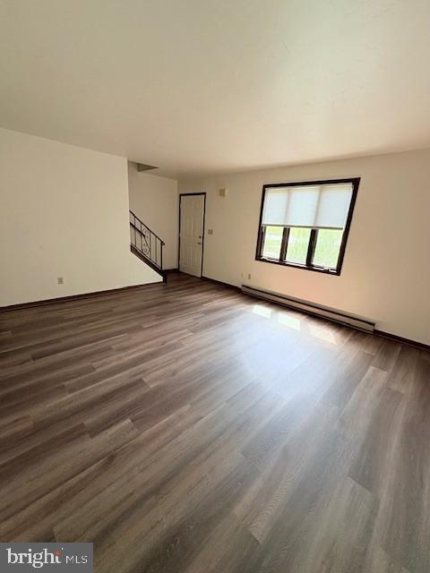 Building Photo - 207 Catalpa Ln