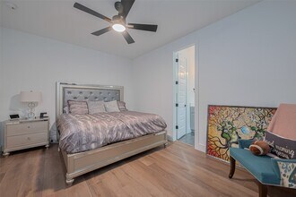 Building Photo - 1305 E 27th St Building Photo - 1305 E 27th St