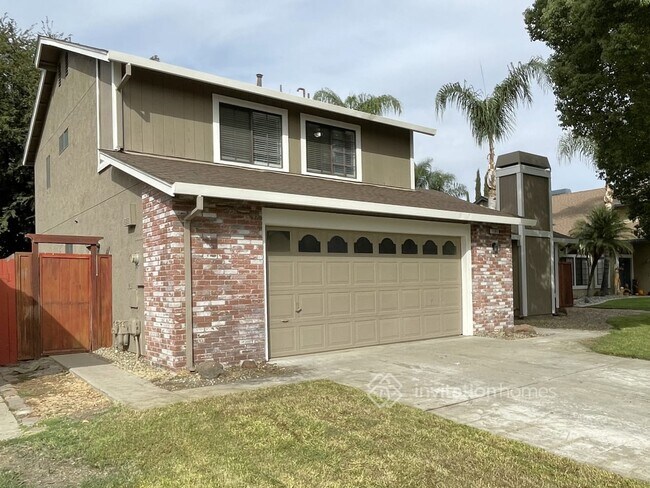 Foto del edificio - 1585 Alyssa Pl