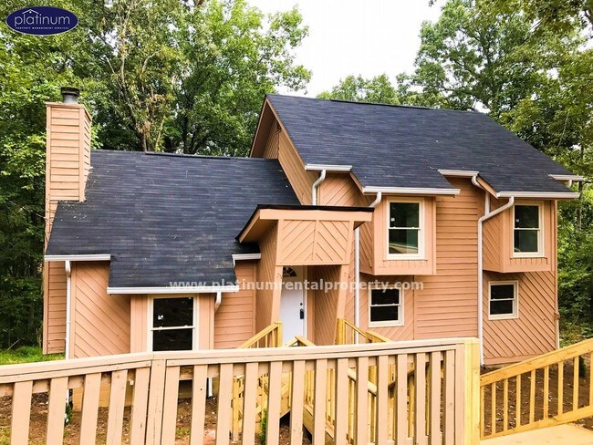 Building Photo - 555 Grant Ford Dr