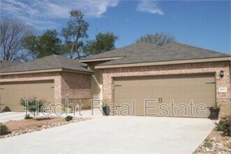 Building Photo - 180 Joanne Cv