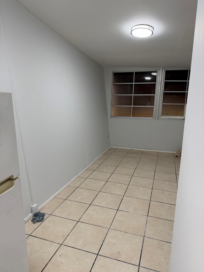 Building Photo - 2170 SW 51st Pl