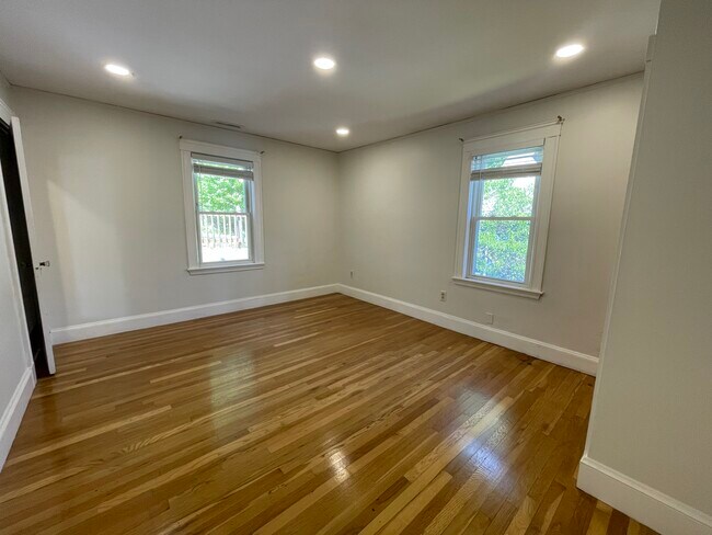 Foto del edificio - 58 Edgecliff Rd