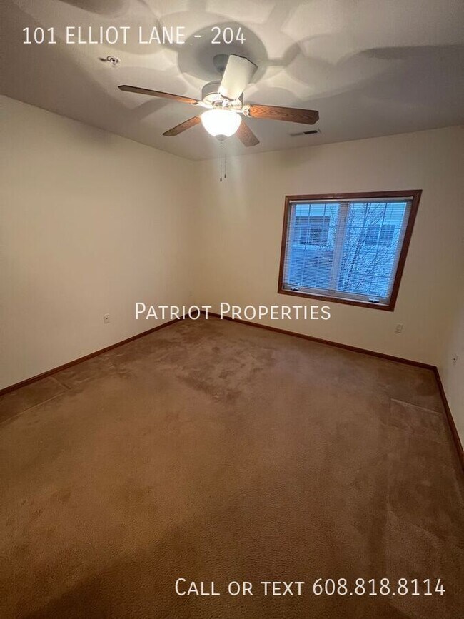 Foto del edificio - 101 Elliott Ln