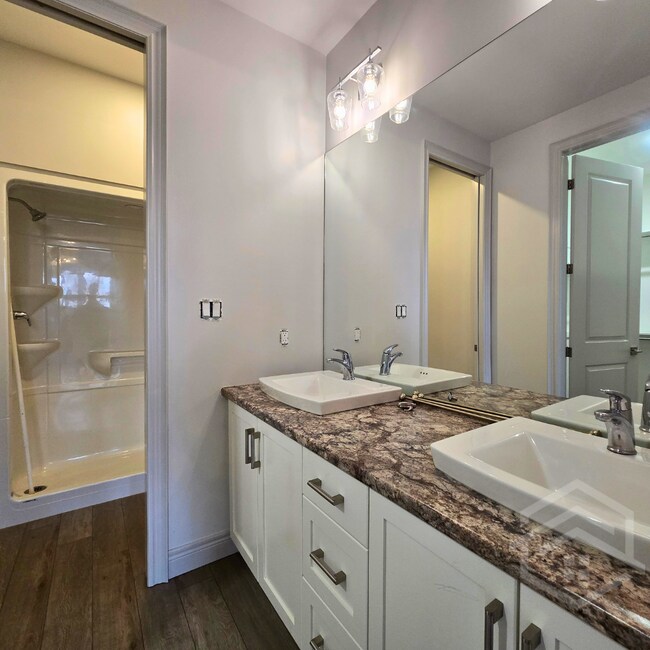 Photo du bâtiment - 89 Sanders Crescent