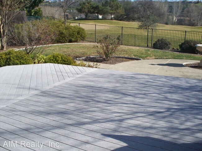 Building Photo - 4 br, 3 bath House - 2553 CLUBHOUSE DRIVE ...