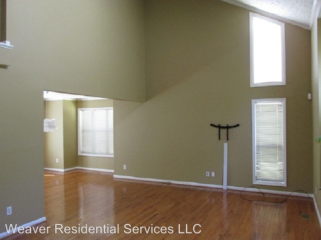 Building Photo - 3561 Hastings Dr