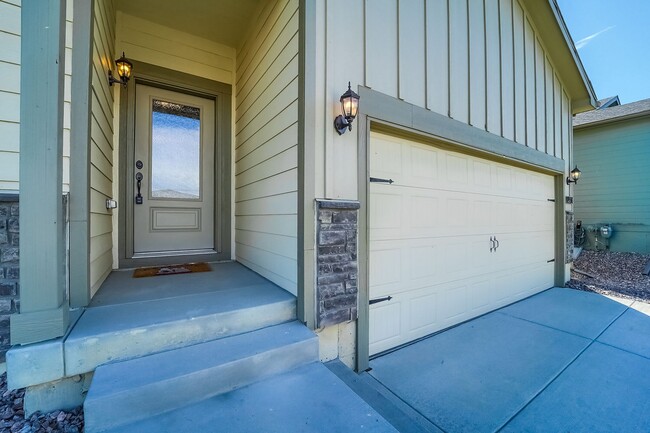 Building Photo - 3 Bedroom single family home in Commerce City