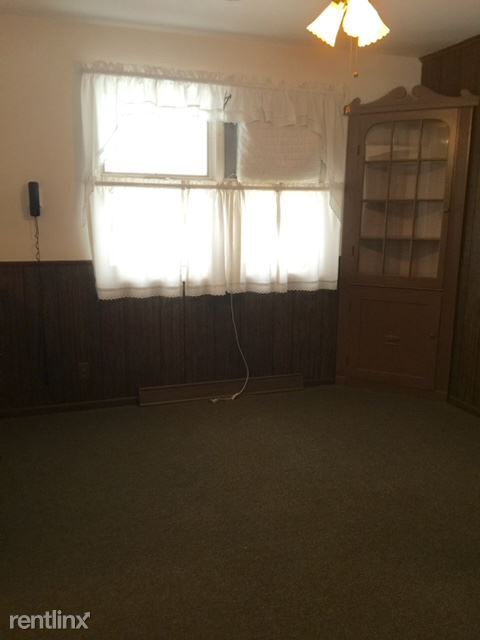 Building Photo - 3 br, 1 bath House - 2425 Dellwoood Drive