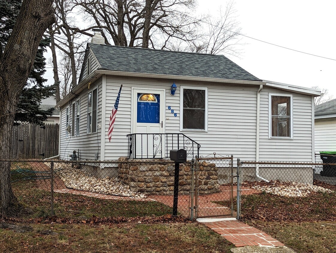 686 Grove Ave, South Amboy, NJ 08879 House Rental in South Amboy, NJ