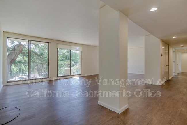 Building Photo - 4100 Folsom Blvd