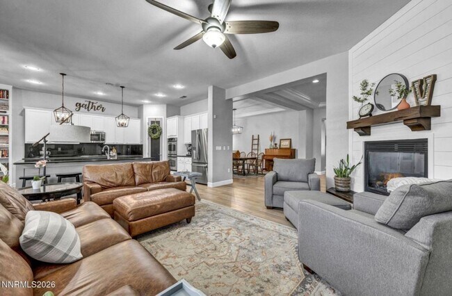 Foto del edificio - 1658 Bridgeview Ct
