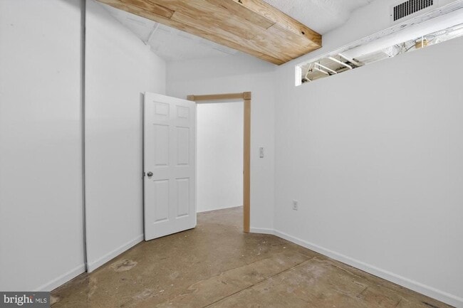 Foto del edificio - 2512 E Lehigh Ave