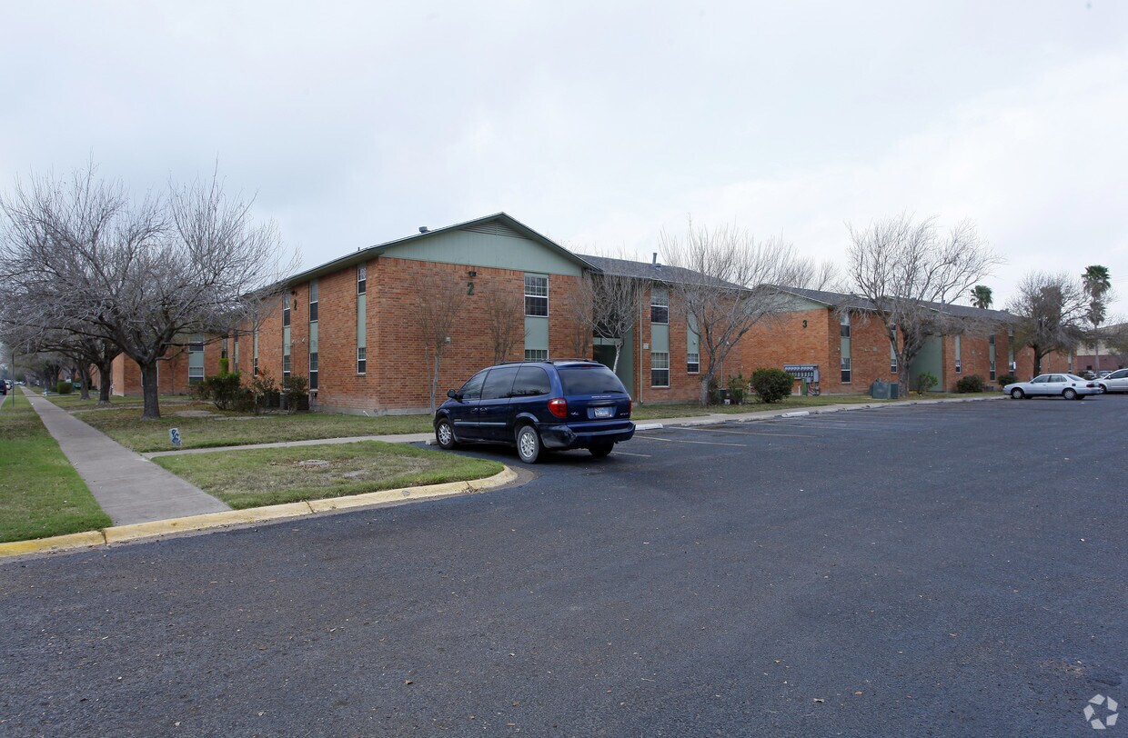 Ivy Terrace Apartments Apartments 2801 W Maple Ave McAllen, TX