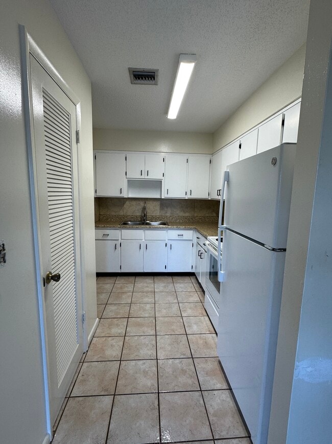 Foto del edificio - 506 Quincy Ave