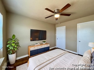 Foto del edificio - 245 Deerwood Dr