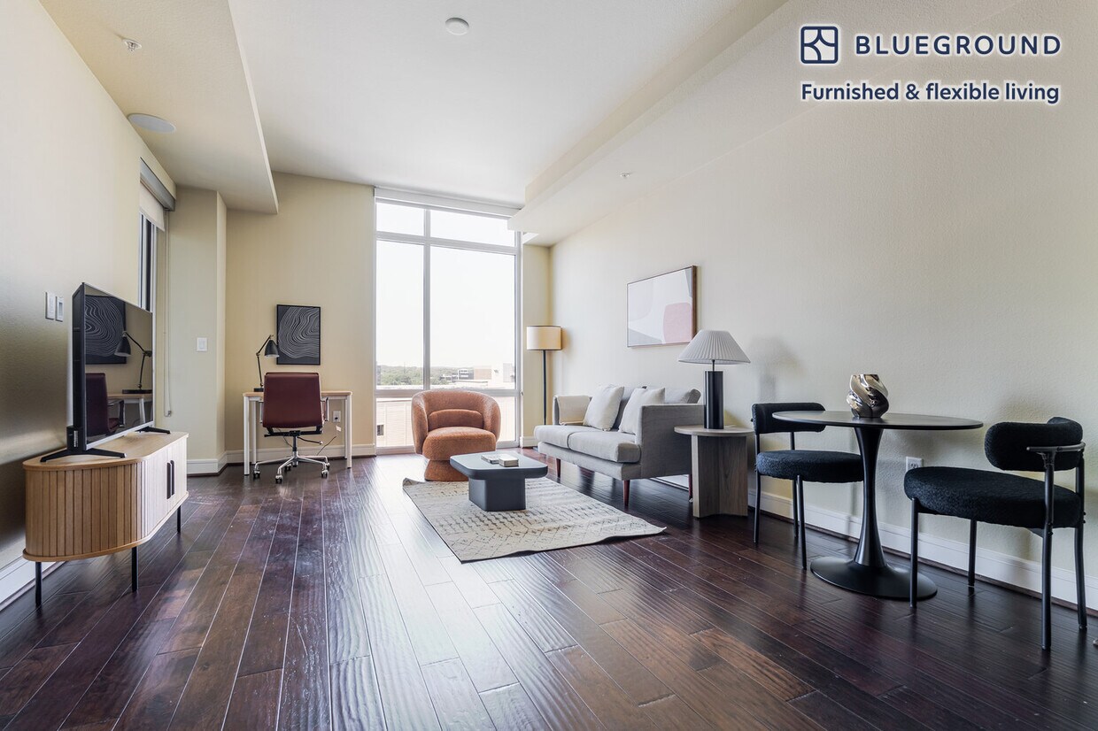 Foto principal - 214 Barton Springs Rd