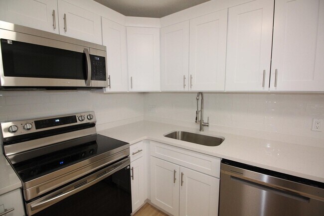 Foto del edificio - 34 Hamilton Rd