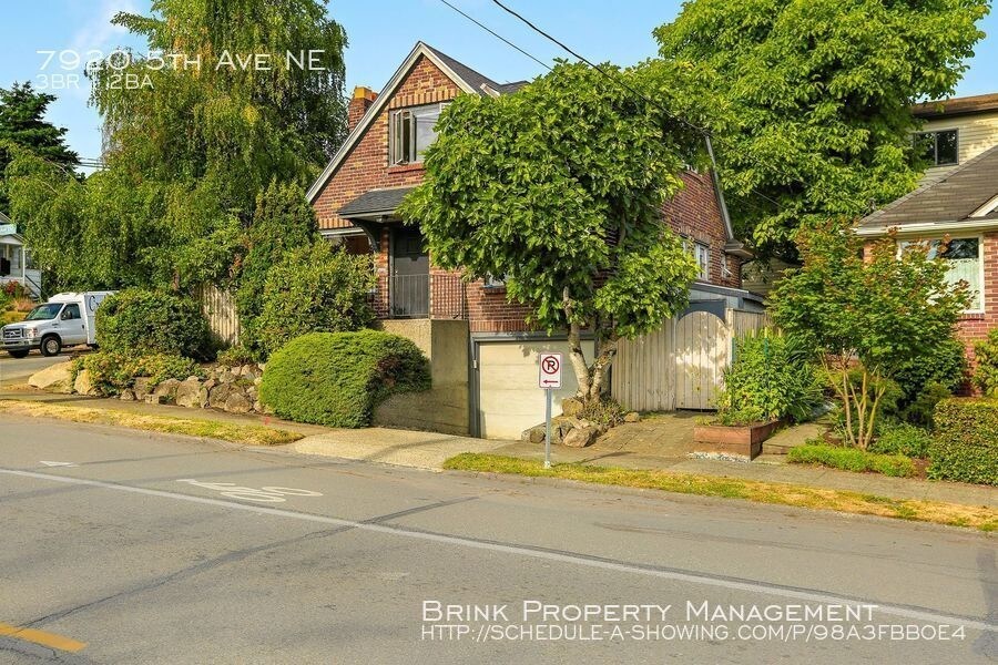 Charming 1929 Updated Home Near Greenlake! House Rental in Seattle, WA