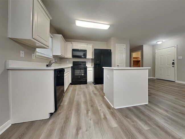 Building Photo - 4415 Sunflower Creek Ln