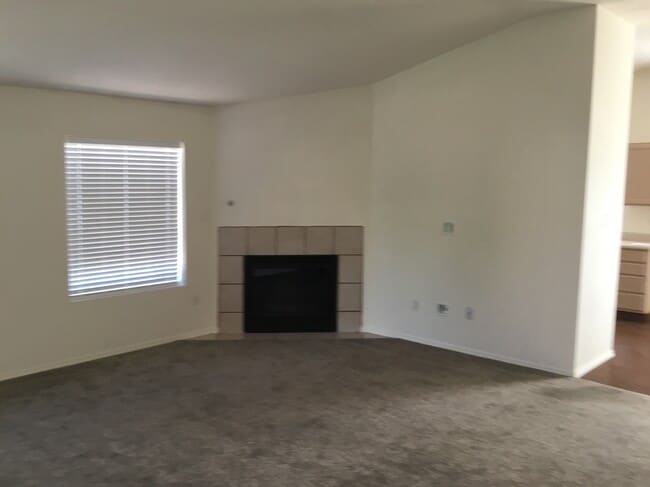 Building Photo - 10428 Pamplona Street NW