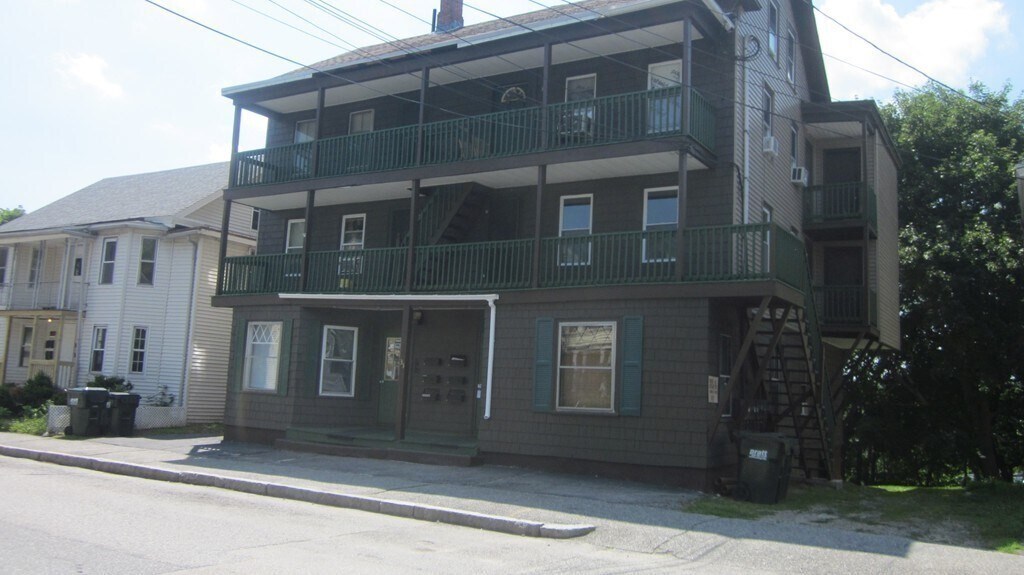 35 Prospect St Unit 1L, ster, MA 01570 Room for Rent in ster, MA
