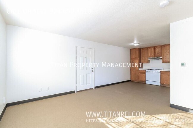Foto del edificio - 3736 Astoria St