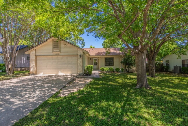 Building Photo - 1802 Verbena Way