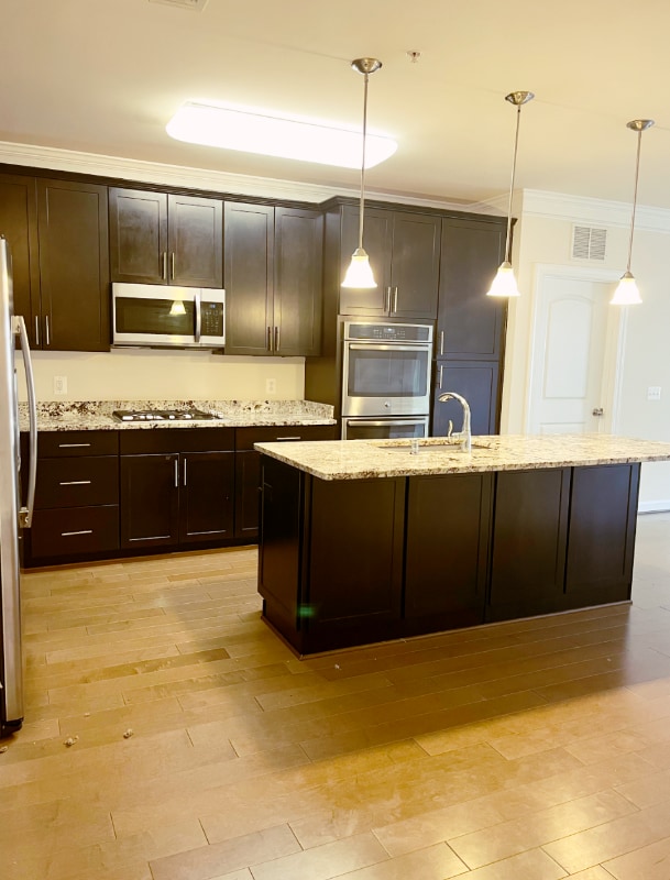 13740 Endeavour Dr, Herndon, VA 20171 Condo for Rent in Herndon, VA