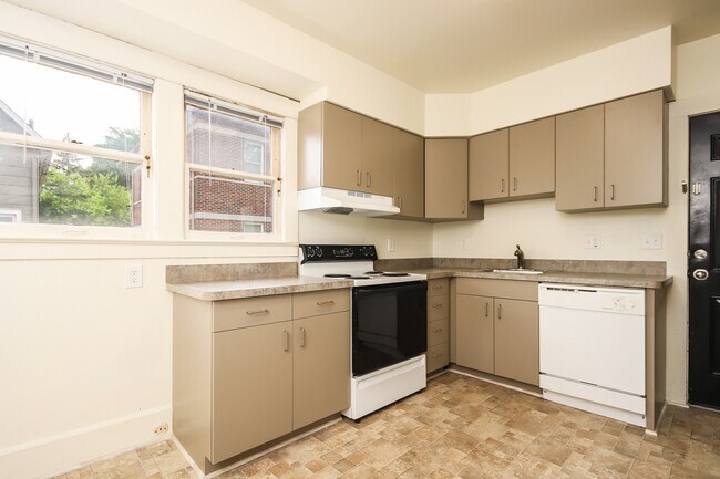 Foto del edificio - 507 Mack Rd