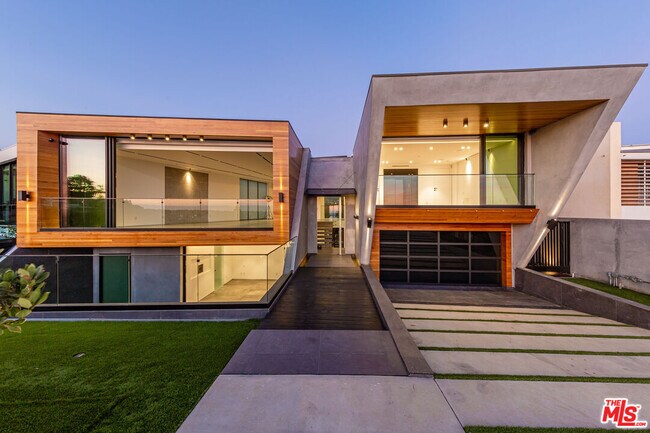 Building Photo - 17543 Tramonto Dr