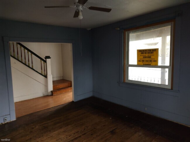 Foto del edificio - 3 br, 1 bath House - 130 South Pickering S...