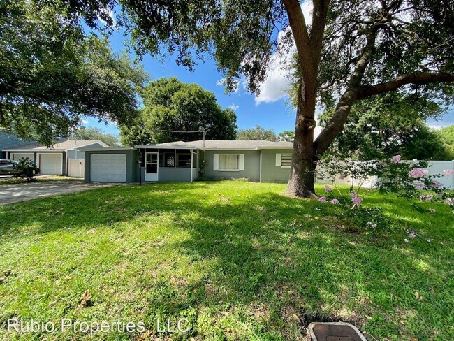 Building Photo - 3 br, 2 bath House - 3015 W. Helen Avenue