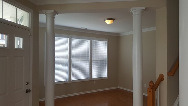 Foto del edificio - Town Side