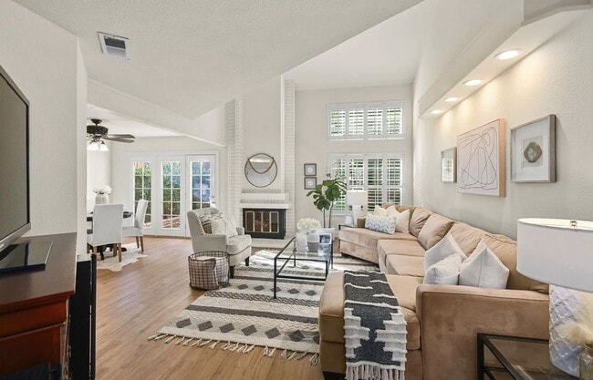 Foto del edificio - Cozy 3BD/2.5BA Single-Family Home Minutes from Downtown Walnut Creek