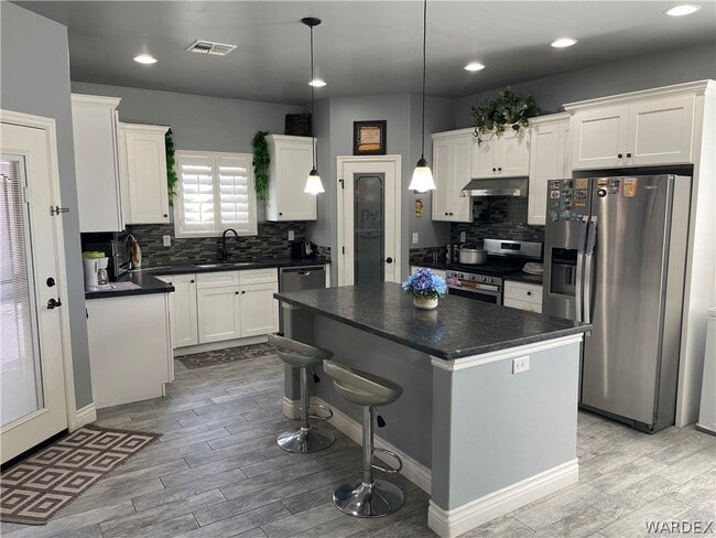 Building Photo - 3968 Sorenson Dr