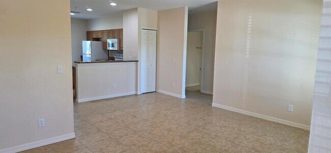Building Photo - 26172 Explorer Rd
