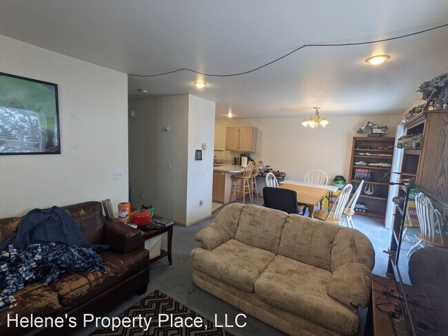Building Photo - 3 br, 2.5 bath House - 259 NW Clay Court