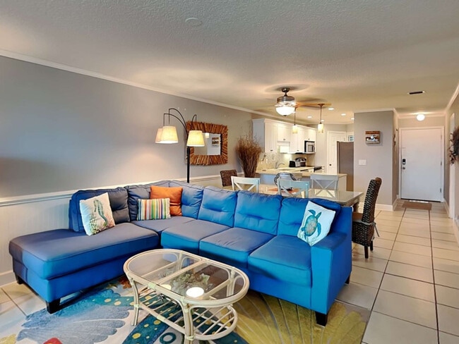 Building Photo - 210 Ocean Hibiscus Dr
