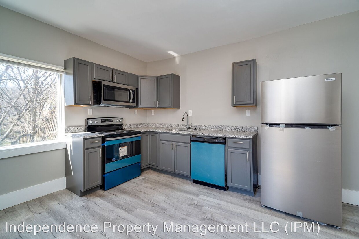 Primary Photo - 3 br, 1.5 bath House - 4437 Colerain Ave