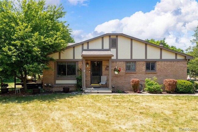 Building Photo - 1931 Allenway Ct