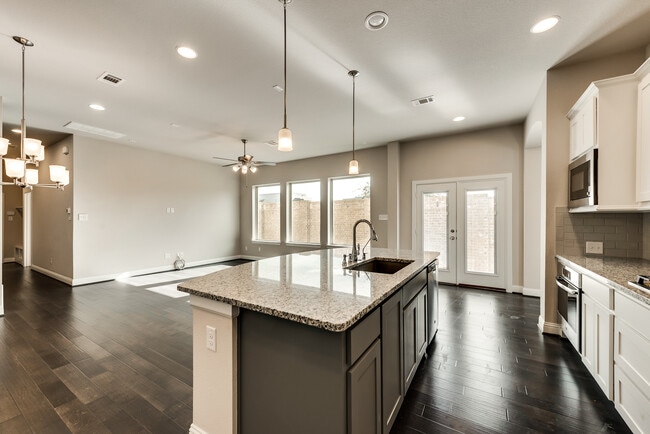 Foto del edificio - 6716 E Prospect Way