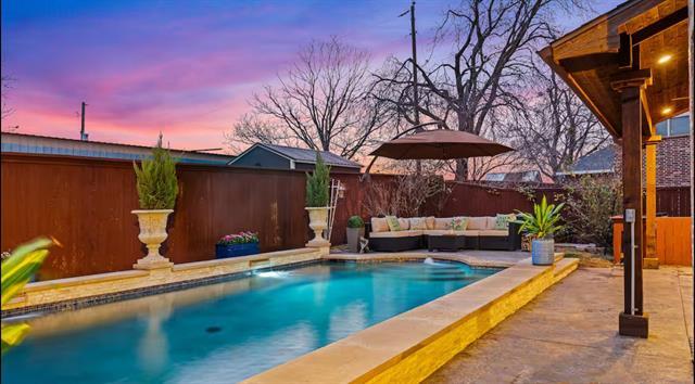 Primary Photo - 1612 Westfield Way