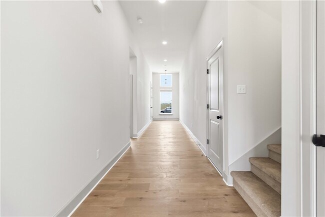 Foto del edificio - 970 Trestle Ln