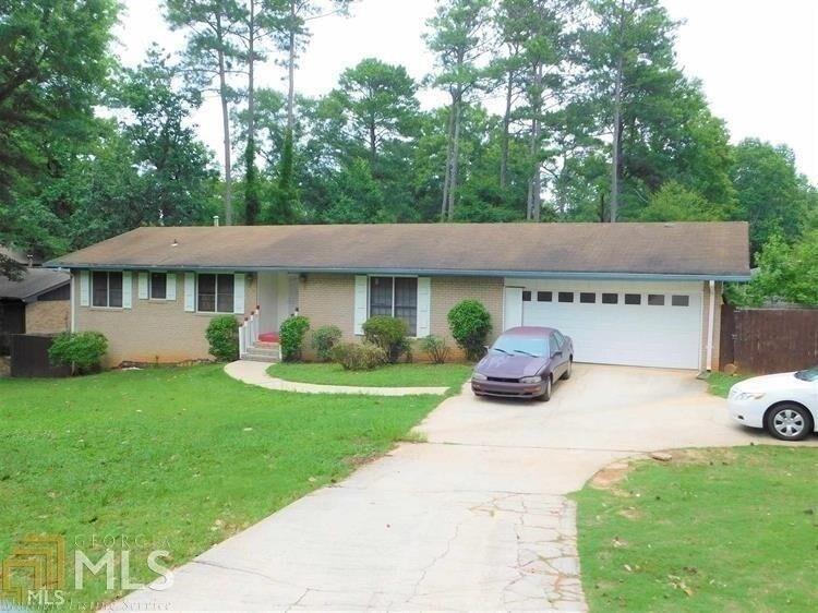 656 S Indian Creek Dr, Stone Mountain, GA 30083 House for Rent in