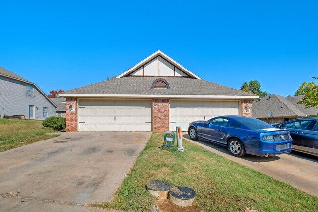 Foto del edificio - 207 S Woodsprings Dr